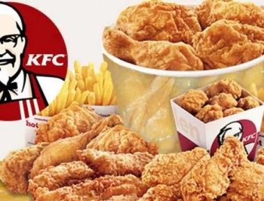 Στο εσωτερικό μιας φάρμας με κοτόπουλα των KFC - Πώς εκτρέφονται 23 εκατομμύρια κότες [βίντεο]